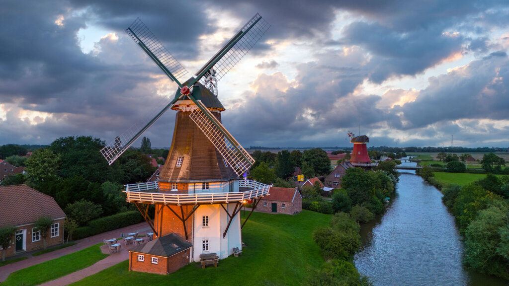 Greetsieler Zwillingsmühlen