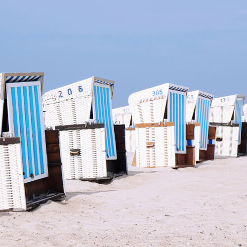 Strandkorb: Symbol des Küstenurlaubs